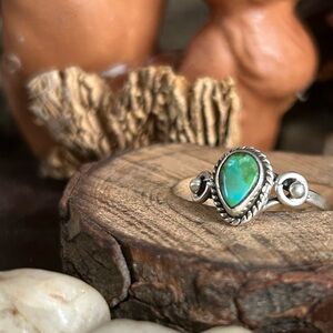 925 Sterling Tiny but mighty Sonoran turquoise ring